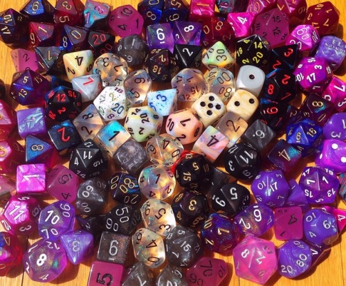 battlecrazed-axe-mage: Pride dice week: Compilation