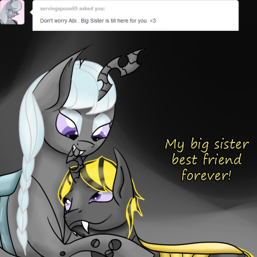 papillonshive:  My girls, my beautiful girls.  So close to each other!  D'aww <3