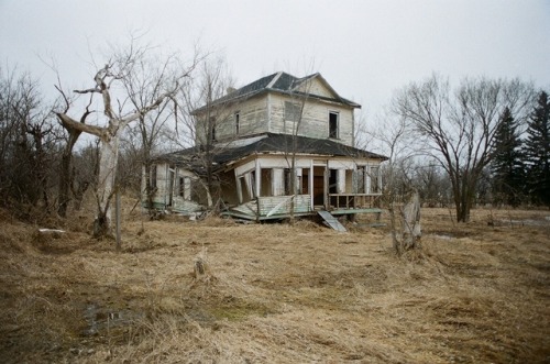 goldenprairies:manitoba ghost towns adult photos