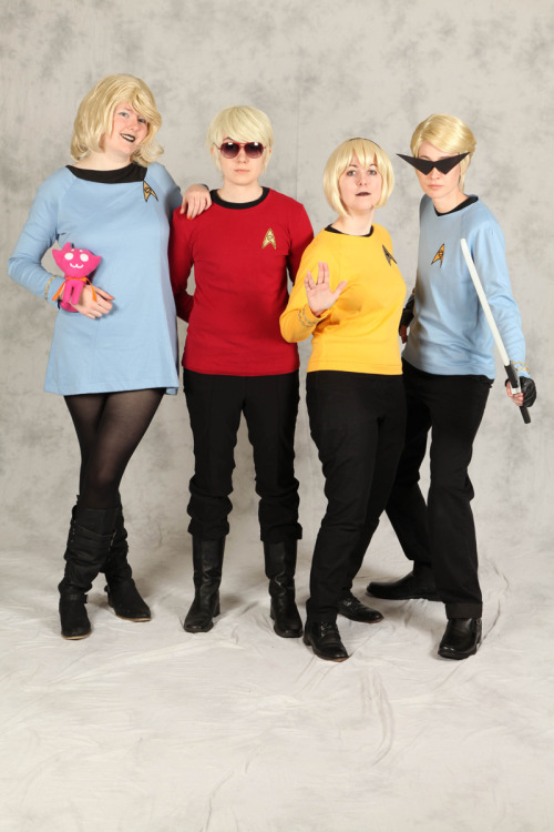 imasupermuteant: captainscoresby: kitty-maru: Trekstuck| Animazement 2013 Jake - coneyinacap Dirk - 