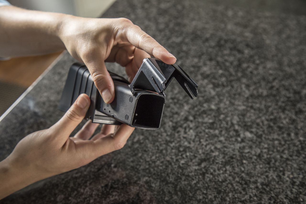 How To Set A Tomcat Mouse Trap