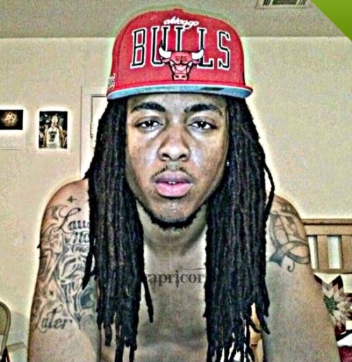 prissychrys:  Country dread head. Freak from the west side
