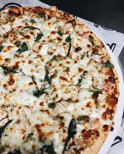 jadalitefoot: onlyblackgirl: kimreesesdaughter: black-exchange: Nancy’s Pizza (Camp Creek) www.n