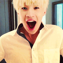 lauing:  Big kid Henry strikes again (★^O^★) 