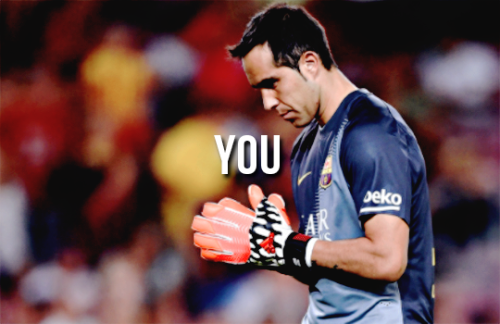 neymerjr: FC Barcelona has announced that Claudio Bravo is leaving to Manchester City after two seas