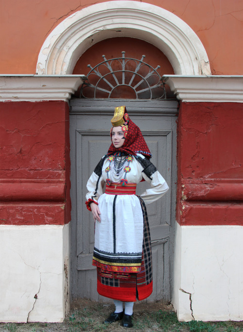  Белгородский свадебный народный костюм начала 20 века, Российская империя. Он же традиционный костю