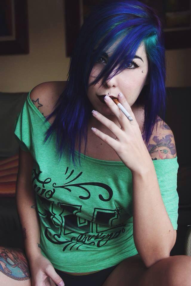 caiasuicide:  I know most people think we ‘models’ have a high self esteem and