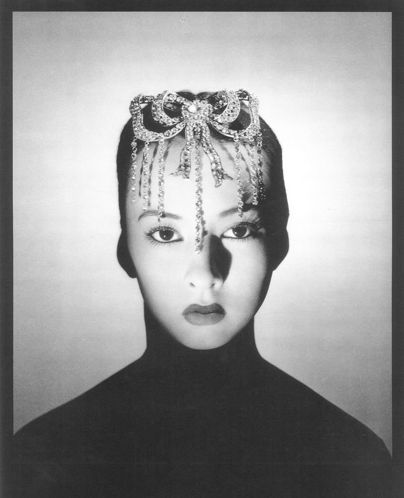 thisobscuredesireforbeauty: Ballerina Sono Osato by George Platt Lynes, 1940.Source