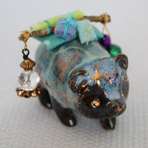 sosuperawesome:Animal TravelersMarie Claude Roch on Etsy 