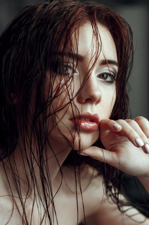 https://amazinggirlsphotos.tumblr.com/post/160701868714