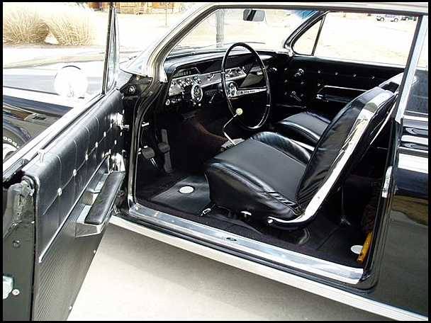 55highway: arrow64:   blueloosedeuce:  oldschoolgarage:  ‘62 Impala SS409,dual