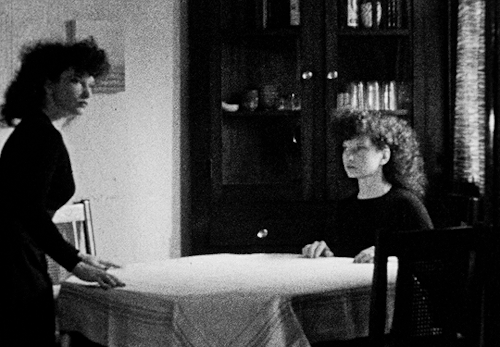 poncho-honcho: benafflecks:Meshes of the Afternoon (1943) dir. Maya Deren & Alexander Hammid May