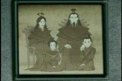 mastertwinkletoes:  lariren-shadow: Family portraits in Avatar and Legend of Korra  how dare you to forget this family photo  