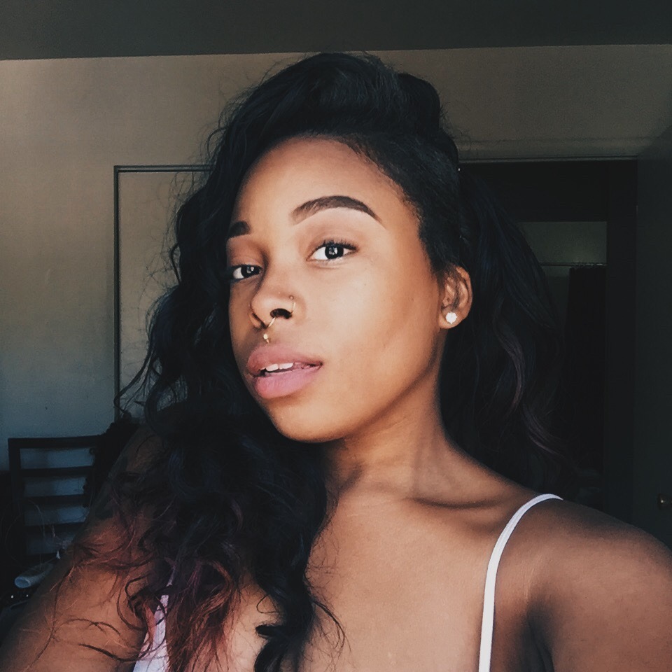 queenevea:  deadlywhores:  aestheticsista:  when the sun kisses your features ever