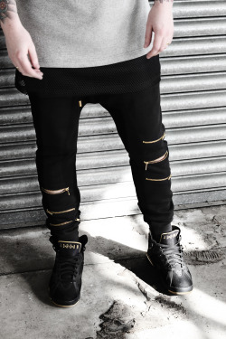 blvck-zoid:  Other UK 15% off with rep-code ‘blvckzoid’