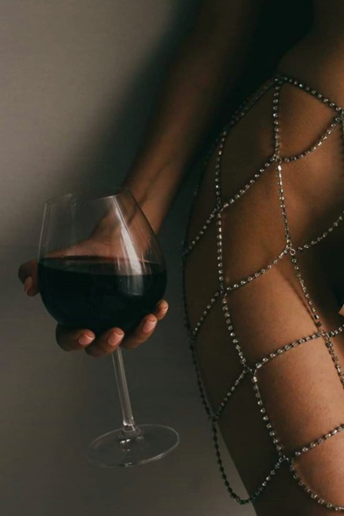 baby-faced-blondee-deactivated2:And wine..🍷