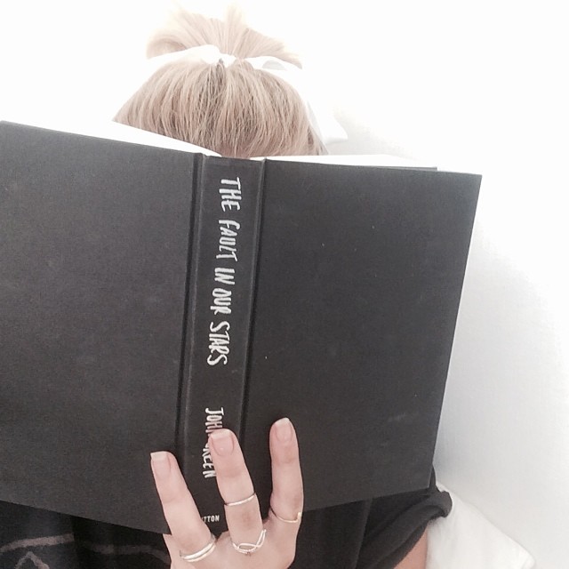 allisimpson-updates:  allisimpson: #TFIOS - have you read the book? are you going