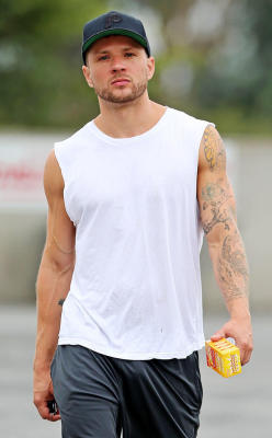 hotfamous-men:  Ryan Phillippe