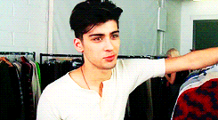 :  “@zaynmalik: Be in the drivers seat , make decisions and trust your own judgement
