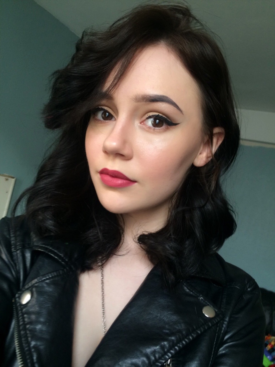 cherrybombkisses:  withbutterflywings:  agingb0nes:  I’m not sure about this? 