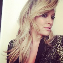 hduffnews:  @hilaryduff: Meow meow 🐯leopard