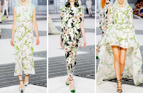 GIAMBATTISTA VALLI Couture Fall 2015