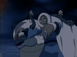avatarsymbolism:  Not quite the same, but the general movement used by Aang (note the way he brings the water up, and the positioning of his right hand) appears to be similar to the one done by Katara in “Siege of the North Part 2,” which is later