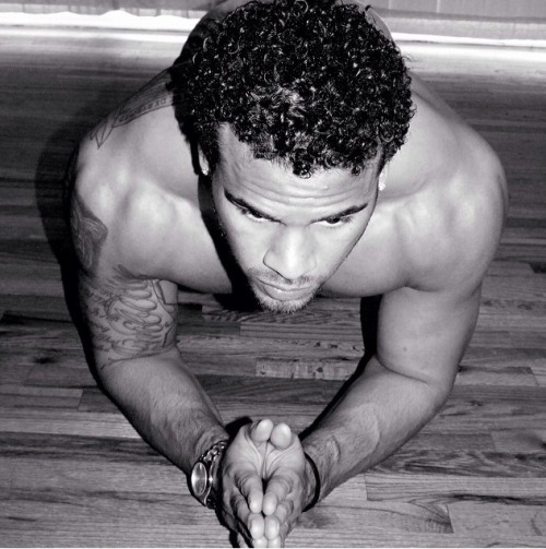 ovaadosedonconfidence:  My body is ready 