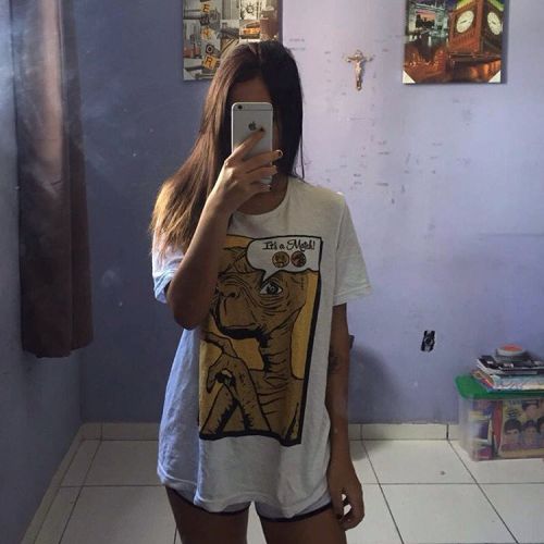 https://streetgrl.tumblr.com/post/146217447462