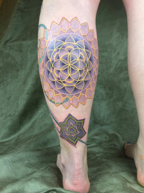 Sacred geometry leg piece.Tattoo by Daemon Rowanchilde, 2015.www.urbanprimitive.com