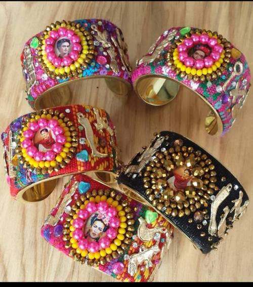 ¿Te gustan las pulseras? en Folklórika Accesorios Chiapasencontrarás las más lindas y coloridas del 