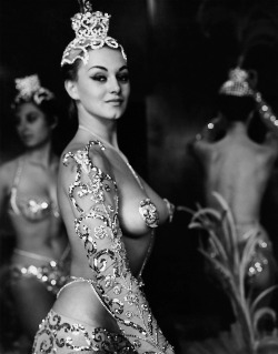 20th-century-man:  Chorus girl from the Latin