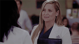 Random Gifs Of Arizona Robbins (10/?)