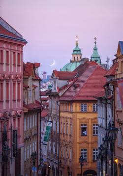 passport-life:Prague | Czech Republic