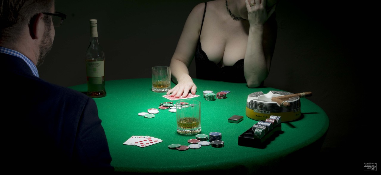 theshyxibitionista:Poker Night