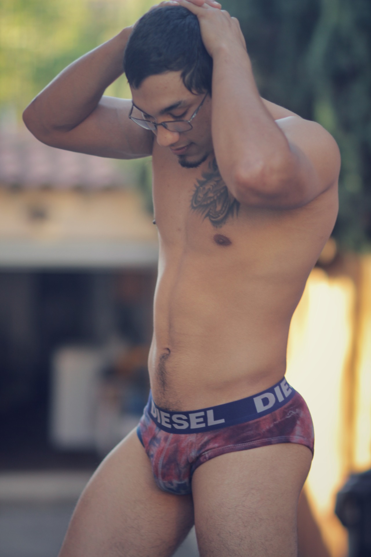 savvyifyanasty:   Titus Rotus - Size Medium   &gt; that fuckin body  Follow me