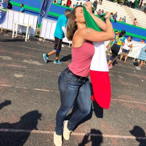 jeffisthemanblog:Linda Durbesson looking good in a black belt