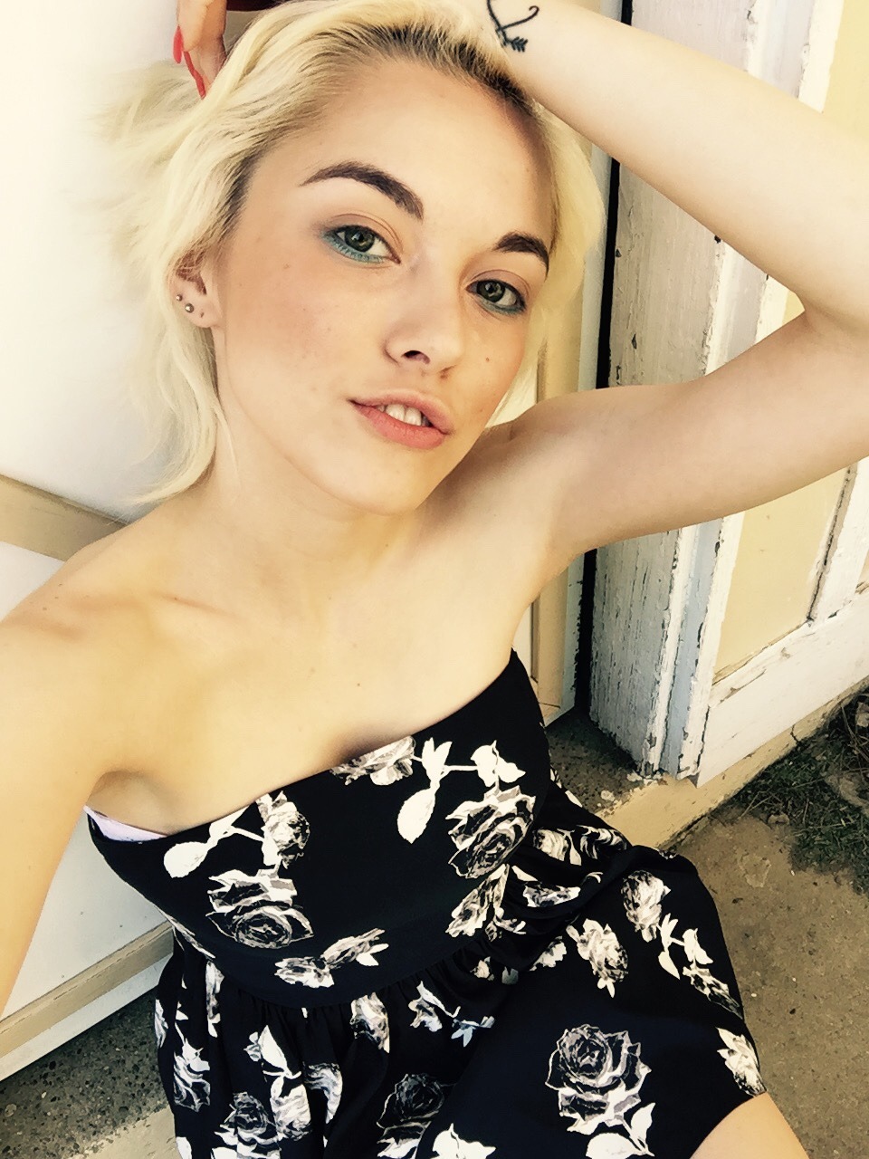 katelyn-newport:  🌷🌸🌹🌺🌻🌼💐🌷🌸🌹🌺🌻🌼🌷🌸🌺