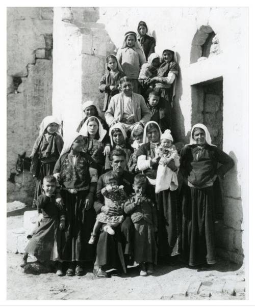 Palestinian family from Bethlehem in 1930