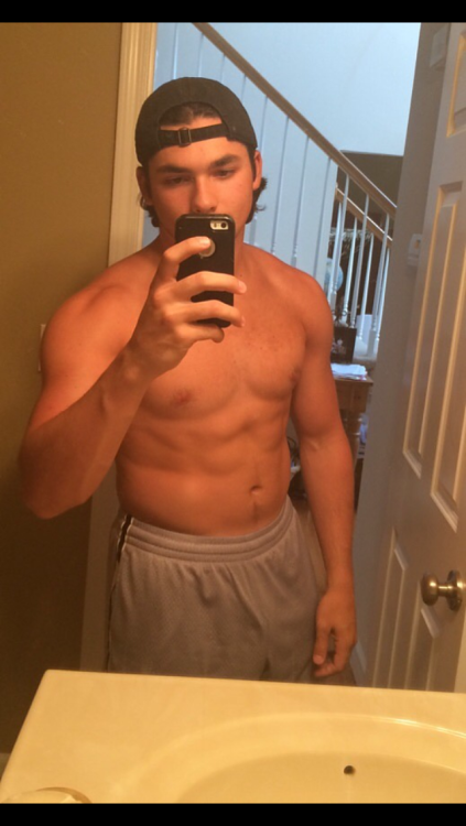 bumble-baits:  Young muscle stud with a fat porn pictures