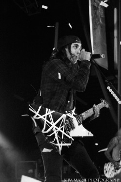 kimmariephotography:  Vic Fuentes Pierce