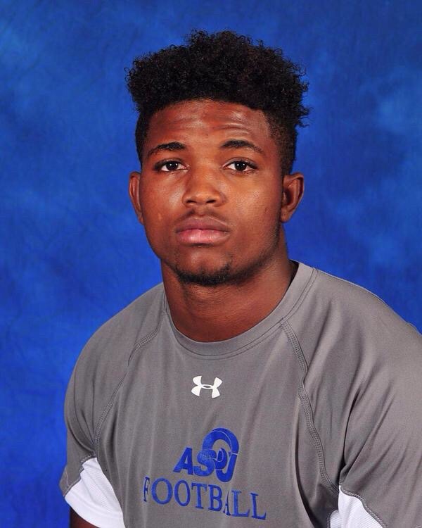 play-the-game:  iseetheblood:  💔   Rest in Peace Brother