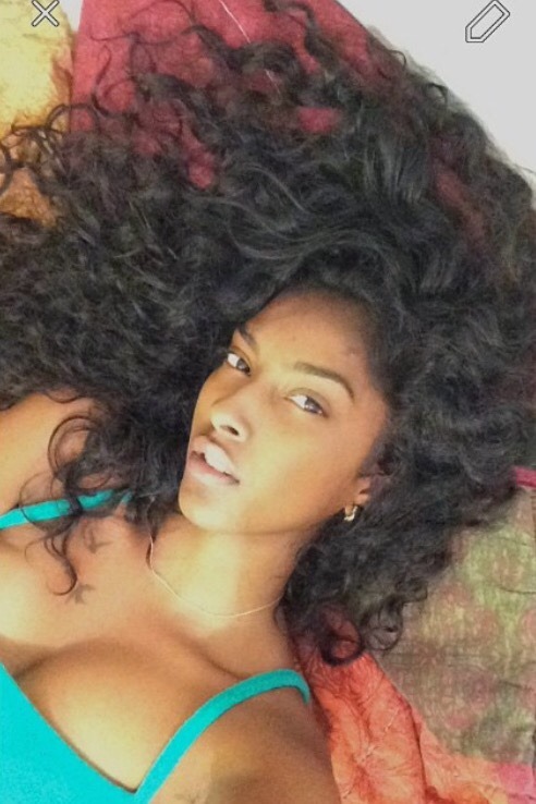 bigdaddymonica: coldestttsummerr:  😓  Ok but woah 😍😍😍😩 