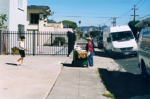 siguanaba:  nomadedgardo:  Frutera en Richmond. September 18, 2013. Richmond, CA.  La Señora Que Vende Fruta. La Frutera. La Señora con el Carrito. La Señora. They are many different names people call out to Juana Raquel as she pushes her green wooden