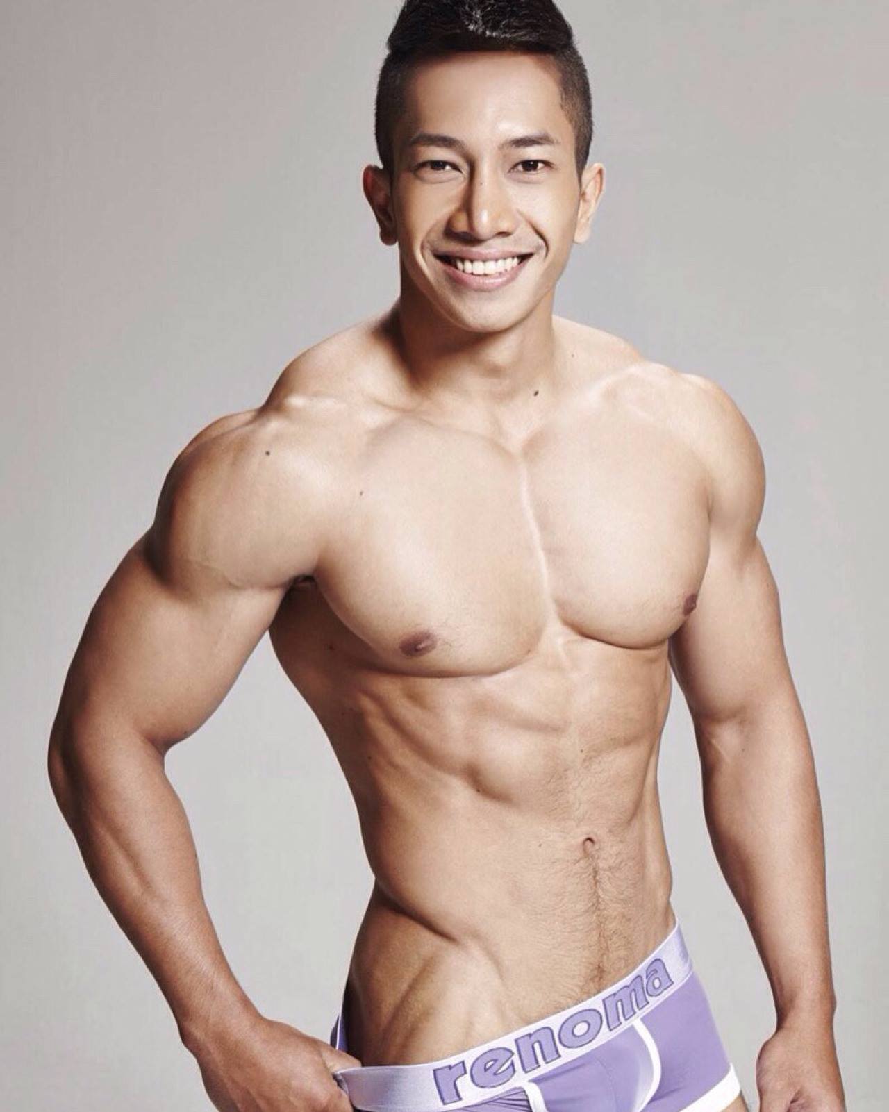 Hawt Asian Stud!