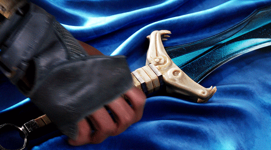 thorodinson: “Val puts on her gloves, cuff on her forearm, boots, and breastplate.