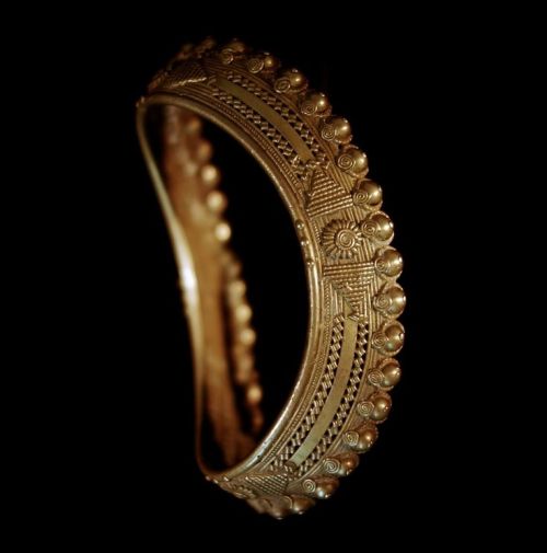 Bronze bracelet. Norheastern India, Nagaland, Angami and Zemi tribes.  Bracelet, Madhya Pradesh