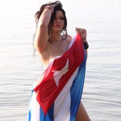 Today we celebrate la independencia&hellip; From Spain to Fidel lol  #angelinacastrolive #boobs #bikini #miami #cubana by laangelinacastro