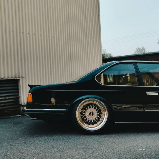 demoralised:635CSi All time F A V! porn pictures