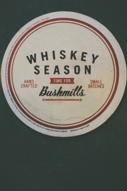 whiskey-neat:  My favorite season. 